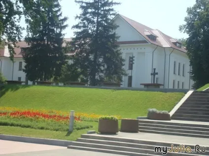 Тарасова гора в Каневі подорожі по світу - жіноча соціальна мережа (канев) Тарасова гора в Каневі подорожі по світу - жіноча соціальна мережа