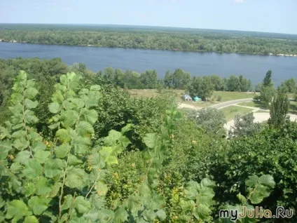 Тарасова гора в Каневі подорожі по світу - жіноча соціальна мережа (тарасова гора) Тарасова гора в Каневі подорожі по світу - жіноча соціальна мережа