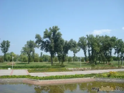 Тарасова гора в Каневі подорожі по світу - жіноча соціальна мережа (Усюди така краса) Тарасова гора в Каневі подорожі по світу - жіноча соціальна мережа