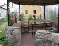 Технологія будівництва альтанки з каменю своїми руками, фото альтанок з буту, штучного