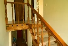 Тятива для сходів металева, що це таке, кріплення і монтаж своїми руками, фото, розрахунок, (тятива) Тятива для сходів металева, що це таке, кріплення і монтаж своїми руками, фото, розрахунок,
