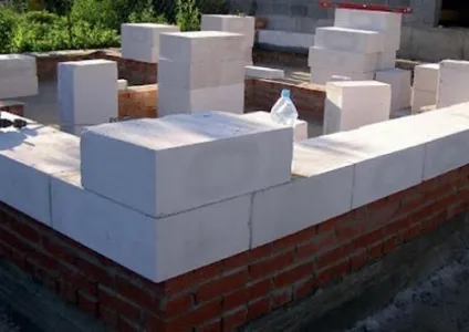 Технологія укладання газосилікатних блоків, поради професіоналів, робимо своїми руками (професіоналів) Технологія укладання газосилікатних блоків, поради професіоналів, робимо своїми руками