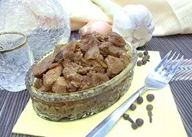 Тушковане м'ясо з томатами рецепт зі свининою