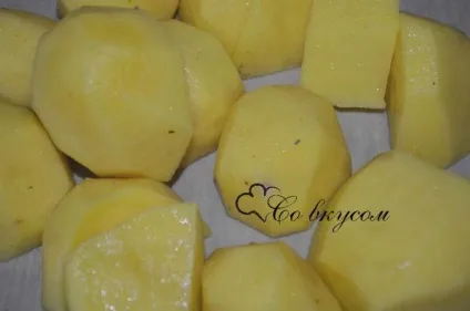 Тушковані свинячі реберця з картоплею - покроковий рецепт з фото (реберця) Тушковані свинячі реберця з картоплею - покроковий рецепт з фото