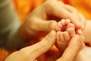 У немовляти холодні ручки і ніжки-думка доктора Комаровського (грудничка) У немовляти холодні ручки і ніжки-думка доктора Комаровського