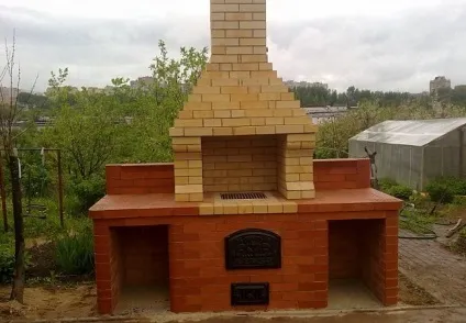 Вуличний камін своїми руками