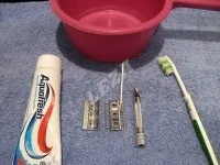 Догляд за безпечною бритвою (догляд) Догляд за безпечною бритвою