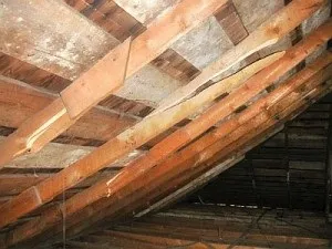 Збільшуємо висоту стель підйом даху за допомогою домкратів (висоту) Збільшуємо висоту стель підйом даху за допомогою домкратів