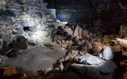 Аджимушкайські каменоломні (каменоломні) Аджимушкайські каменоломні