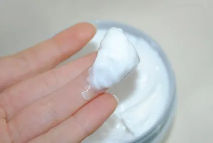 Amway відновлює маска для пошкоджених і фарбованого волосся revitalizing mask satinique