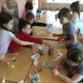 Веселі іграшки-брязкальця своїми руками (дошкільнята) Веселі іграшки-брязкальця своїми руками