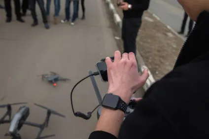 Вітер, дощ і дрони як зняти кіно з повітря (аерозйомка) Вітер, дощ і дрони як зняти кіно з повітря