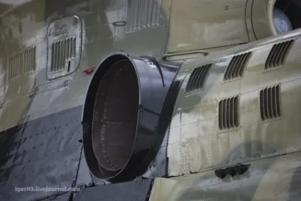 Вертоліт-гігант мі-26 - джерело гарного настрою (лопатей) Вертоліт-гігант мі-26 - джерело гарного настрою