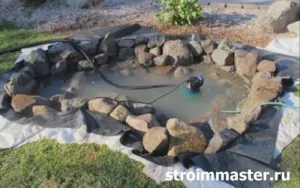 Водойма-ставок на дачі з рибами своїми руками крок за кроком (своїми) Водойма-ставок на дачі з рибами своїми руками крок за кроком