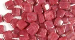 Все про камені родохрозит опис, властивості, популярні ювелірні прикраси