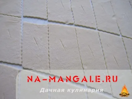 Хворост на горілці хрусткий класичний рецепт з покроковими фото (хмиз) Хворост на горілці хрусткий класичний рецепт з покроковими фото