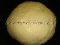 Закритий простий пиріг з куркою