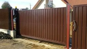 Огорожа з профнастилу (профлиста) як побудувати паркан, який профнастил вибрати (профлиста) Огорожа з профнастилу (профлиста) як побудувати паркан, який профнастил вибрати