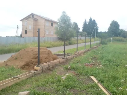 Огорожа з профлиста