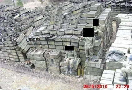 А чому вибухають взагалі то снаряди (вибухи) А чому вибухають взагалі то снаряди