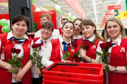 Ашан »відкриває флагманський магазин поруч з Кремлем - відомості (флагманський) Ашан »відкриває флагманський магазин поруч з Кремлем - відомості