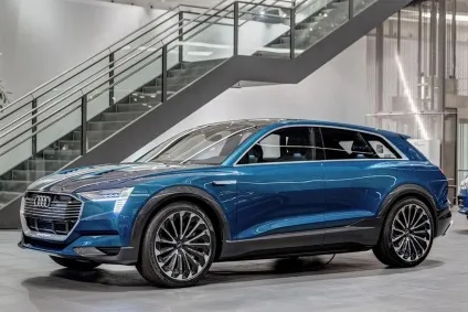 Audi e-tron quattro concept фото характеристики - концепт електрокара ауді 2018 року, відгуки (2018) Audi e-tron quattro concept фото характеристики - концепт електрокара ауді 2018 року, відгуки