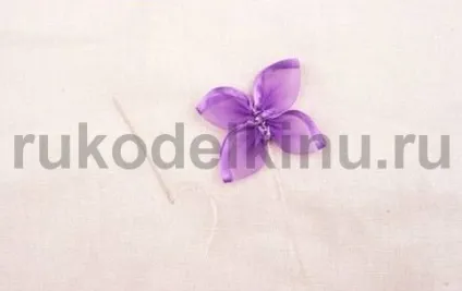 Метелики на рушник
