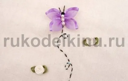 Метелики на рушник