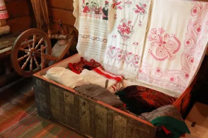 Бабусину скриню в інтер'єрі повернення до витоків - ярмарок майстрів - ручна робота, handmade (майстрів) Бабусину скриню в інтер'єрі повернення до витоків - ярмарок майстрів - ручна робота, handmade