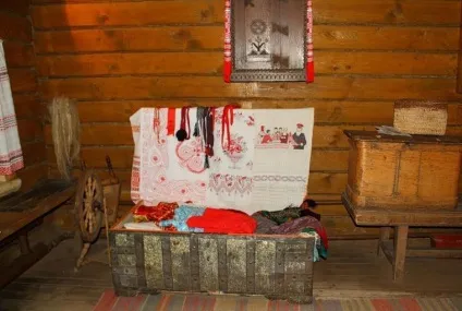Бабусину скриню в інтер'єрі повернення до витоків - ярмарок майстрів - ручна робота, handmade (інтер'єрі) Бабусину скриню в інтер'єрі повернення до витоків - ярмарок майстрів - ручна робота, handmade