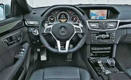 Bmw m5 проти mercedes e 63 amg престижні бомбардувальники, автомобільний журнал autobild України (здригається найменшої виїмці дорожньому) Bmw m5 проти mercedes e 63 amg престижні бомбардувальники, автомобільний журнал autobild України