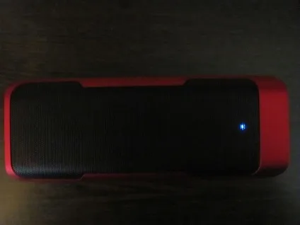 Bluetooth-колонка з fm-радіо і функцією power bank - огляд (функцією) Bluetooth-колонка з fm-радіо і функцією power bank - огляд
