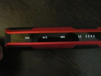 Bluetooth-колонка з fm-радіо і функцією power bank - огляд (огляд) Bluetooth-колонка з fm-радіо і функцією power bank - огляд