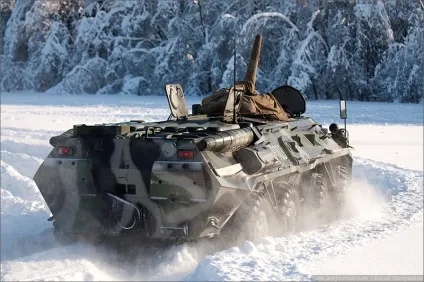 Бронетранспортер БТР-80