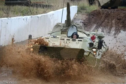 Бронетранспортер БТР-80