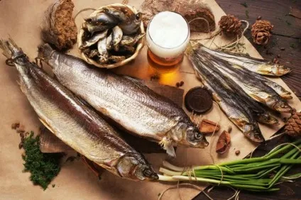 Букет з риби і пива для чоловіка своїми руками (чоловікові) Букет з риби і пива для чоловіка своїми руками