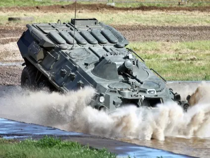 Бронетранспортер БТР-80