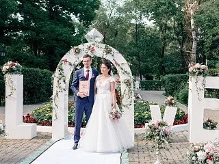Центр весільного сервісу - святкові агенції Благовещенська (балів Команда дійсно створює) Центр весільного сервісу - святкові агенції Благовещенська