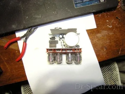 Годинники на газорозрядних індикаторах ін-12 (nixie clock) (nixie) Годинники на газорозрядних індикаторах ін-12 (nixie clock)
