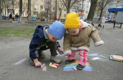 Чим зайнятися з дитиною на вулиці навесні (зайнятися) Чим зайнятися з дитиною на вулиці навесні