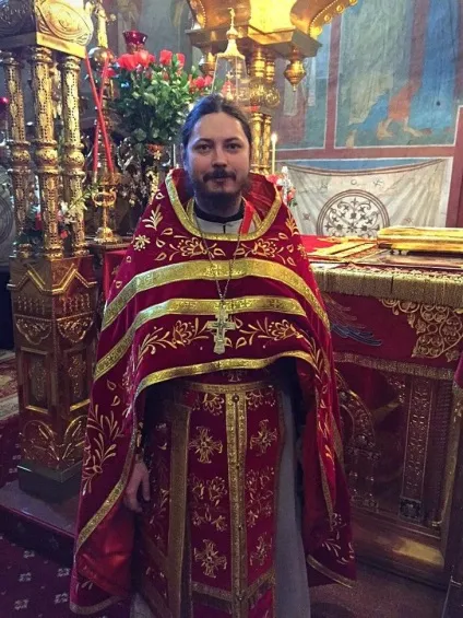 Чини в православної церкви по зростанню їх ієрархія (зростанню) Чини в православної церкви по зростанню їх ієрархія