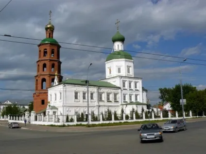 Що подивитися в Йошкар-Олі, пам'ятки та цікаві місця Йошкар-Оли (пам'ятники) Що подивитися в Йошкар-Олі, пам'ятки та цікаві місця Йошкар-Оли