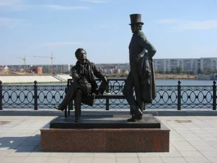 Що подивитися в Йошкар-Олі, пам'ятки та цікаві місця Йошкар-Оли (пам'ятники) Що подивитися в Йошкар-Олі, пам'ятки та цікаві місця Йошкар-Оли