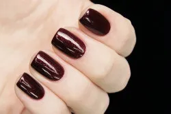 Кольори лаків для нігтів і як їх підібрати