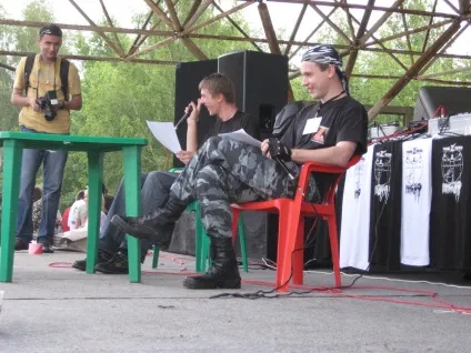 Директор світу - хто він, інтерв'ю, статті, сайт клану beholders
