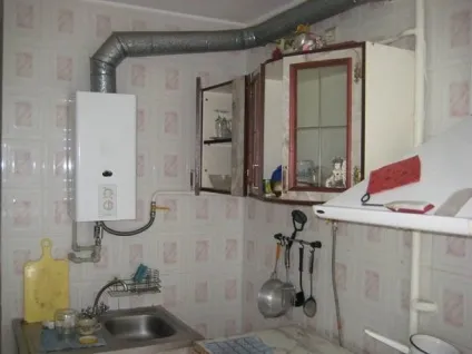 Дизайн малогабаритної кухні з газовою колонкою (газової) Дизайн малогабаритної кухні з газовою колонкою