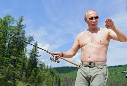 Фіга, ослячі вуха і інші відповіді путина на чужі претензії політика України