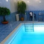 Басейн в заміському будинку вибір оздоблення, домфронт (будинку) Басейн в заміському будинку вибір оздоблення, домфронт