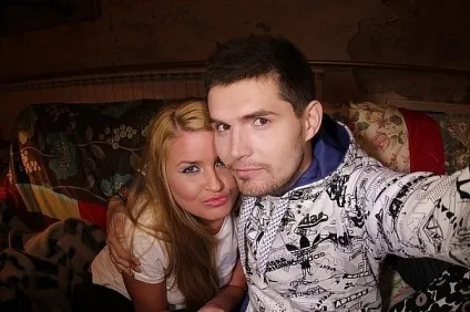 Біографія, дискографія, особисте життя і нагороди noize mc (з відео) (біографія) Біографія, дискографія, особисте життя і нагороди noize mc (з відео)