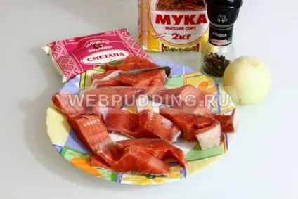 Горбуша в сметані в духовці - рецепт з фото, як приготувати на (сметані) Горбуша в сметані в духовці - рецепт з фото, як приготувати на